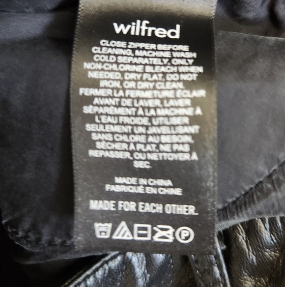 Aritzia Wilfred Melina Black Vegan Leather Pants Dark Academia Preppy Size 8 - Picture 10 of 15